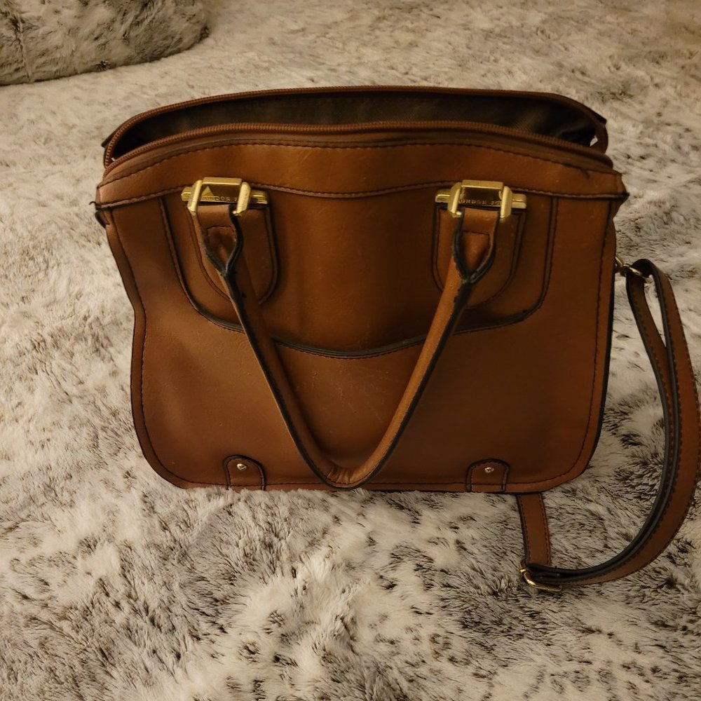 Purse - Picture 2 of 3